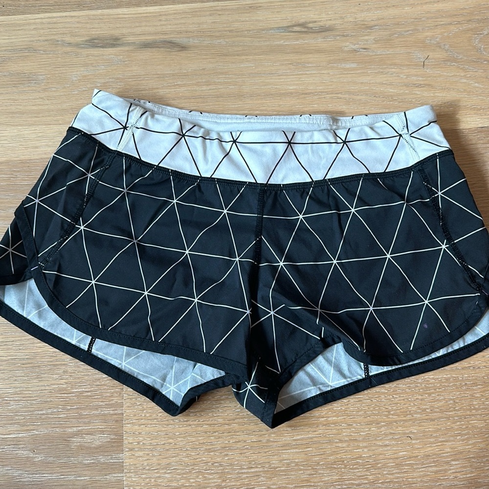 Ivivva Black And White Speedy Shorts Run Lined